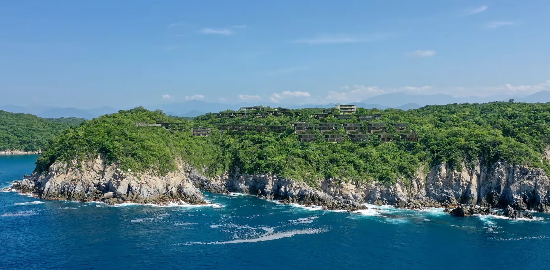 Villas de lujo sobre risco en Huatulco
