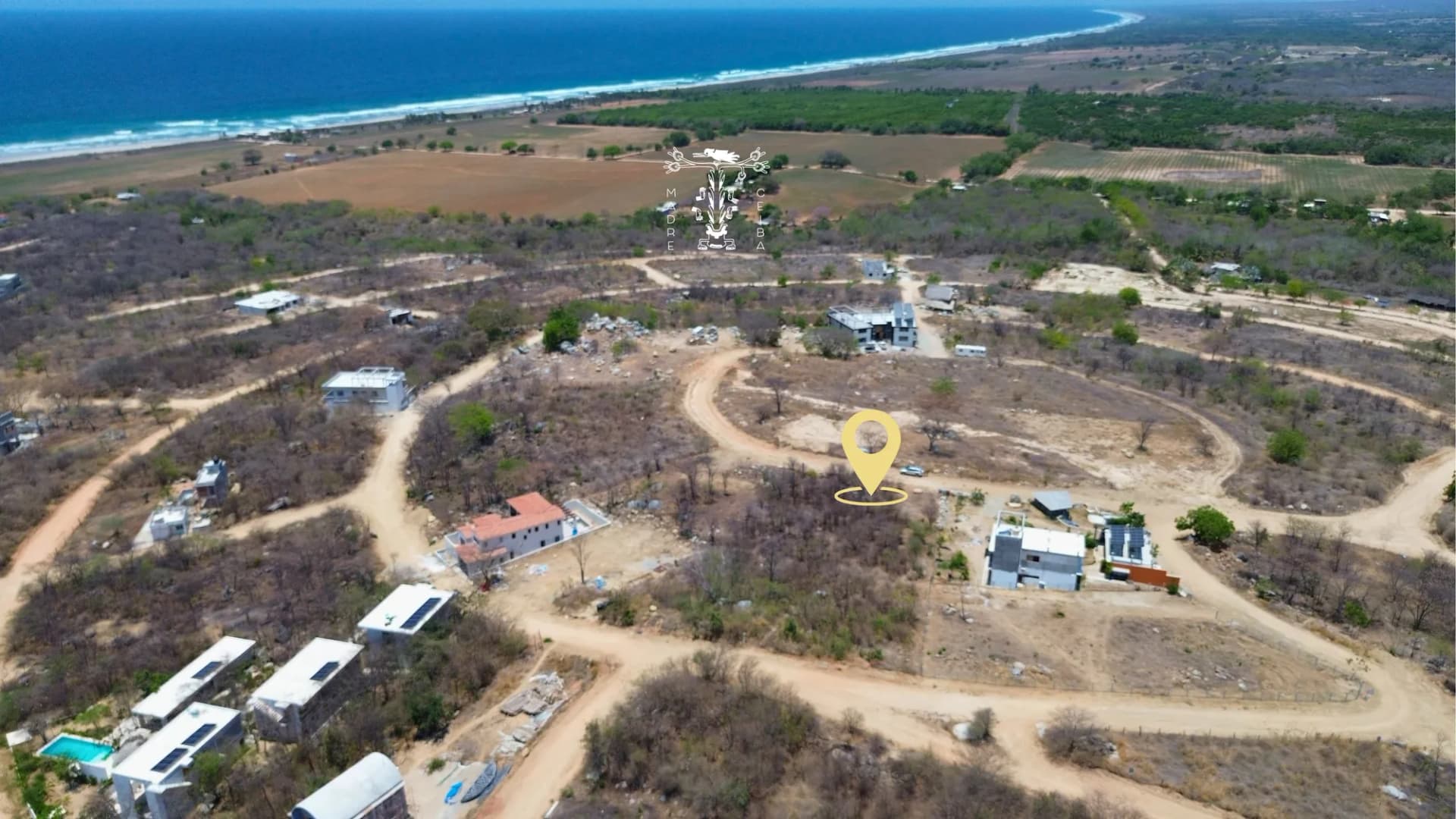 Amplio Terreno con vista al mar en playa Plataforma, Puerto Escondido